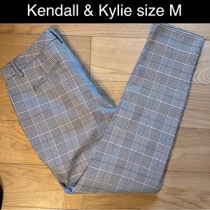 Kendall & Kylie tartan pants size M